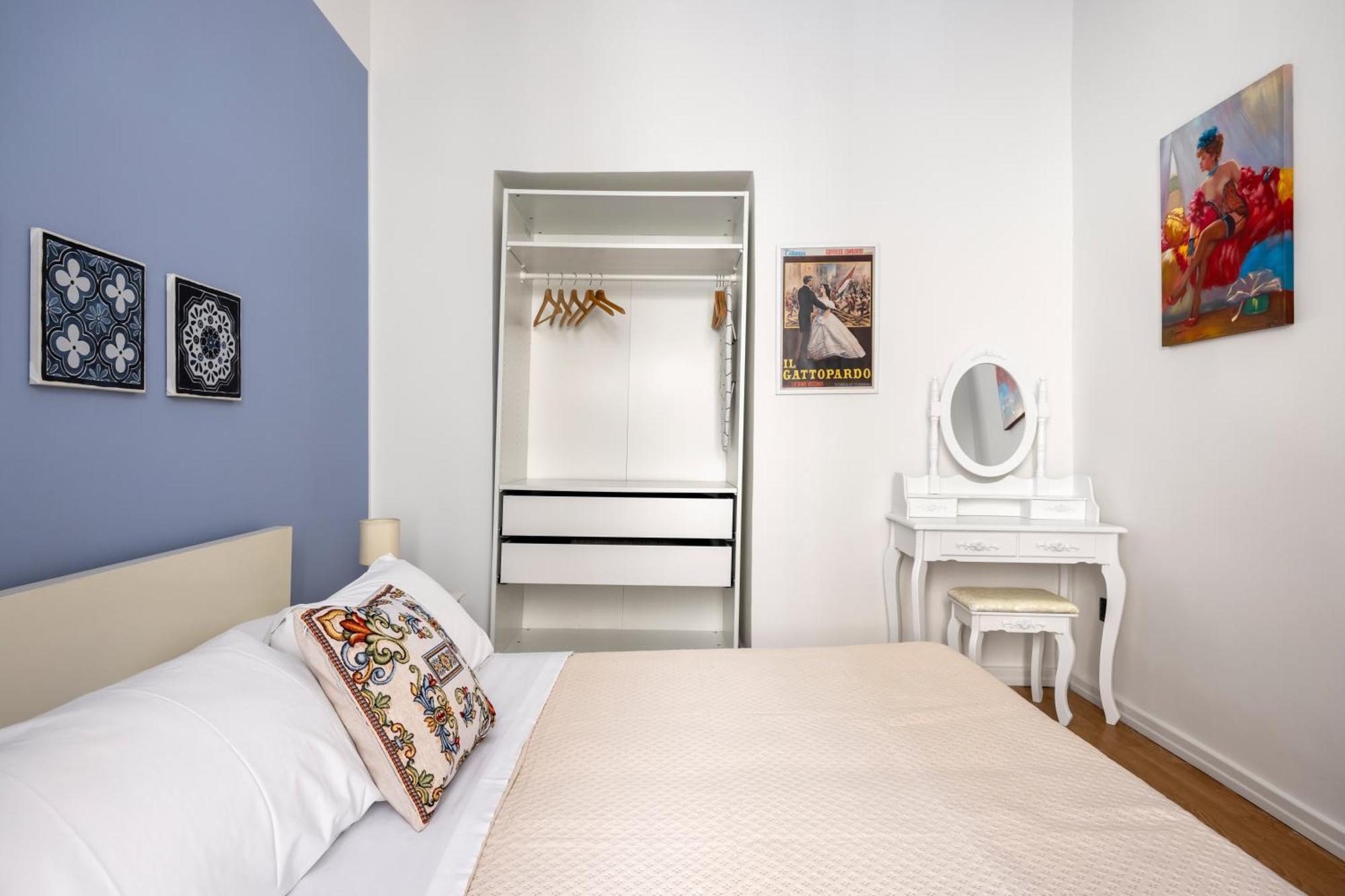 Agata E Rosalia 2 Bedroom Flat At The Quattro Canti ปาแลร์โม ภายนอก รูปภาพ